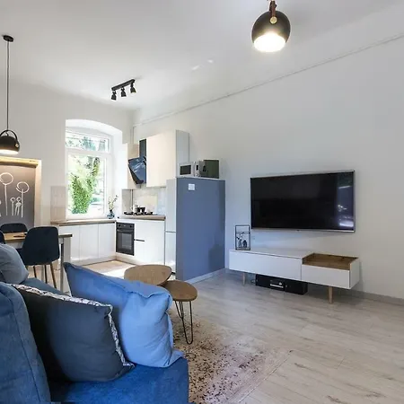 *** Lounge Terrace With The Harbour View / Centre *** Апартаменти *