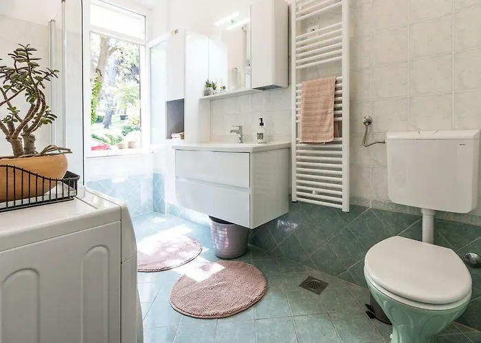 Daire *** Lounge Terrace With The Harbour View / Centre *** *