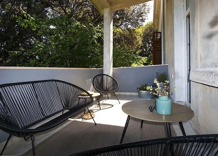 Daire *** Lounge Terrace With The Harbour View / Centre *** *